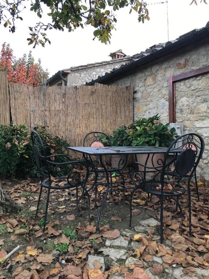 Вилла La Casina Acquaviva  Экстерьер фото